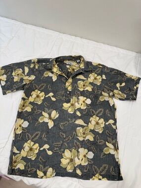reyn spooner Black Short-Sleeve Hawaiian Button-Front Shirt with Olive Blooms